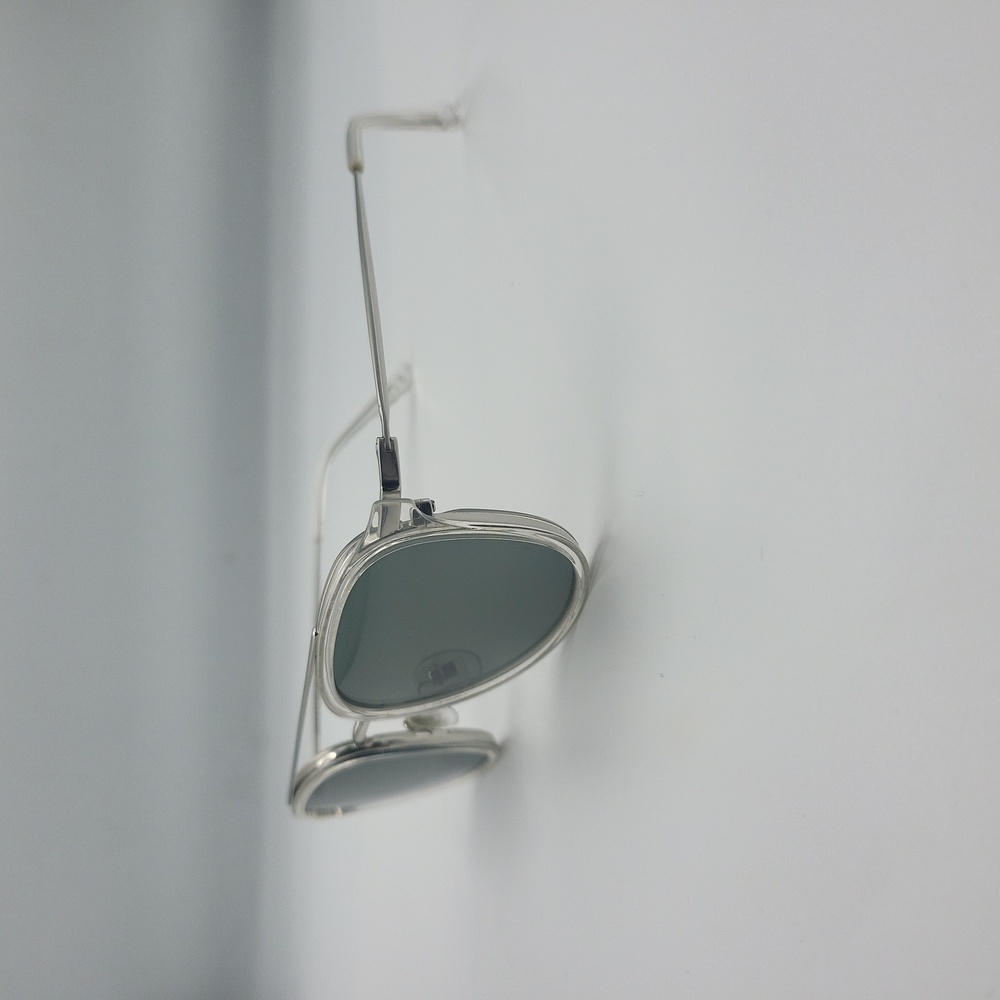 Brand Is Called Diff ...Stylish Silver Sunglasses - image 3